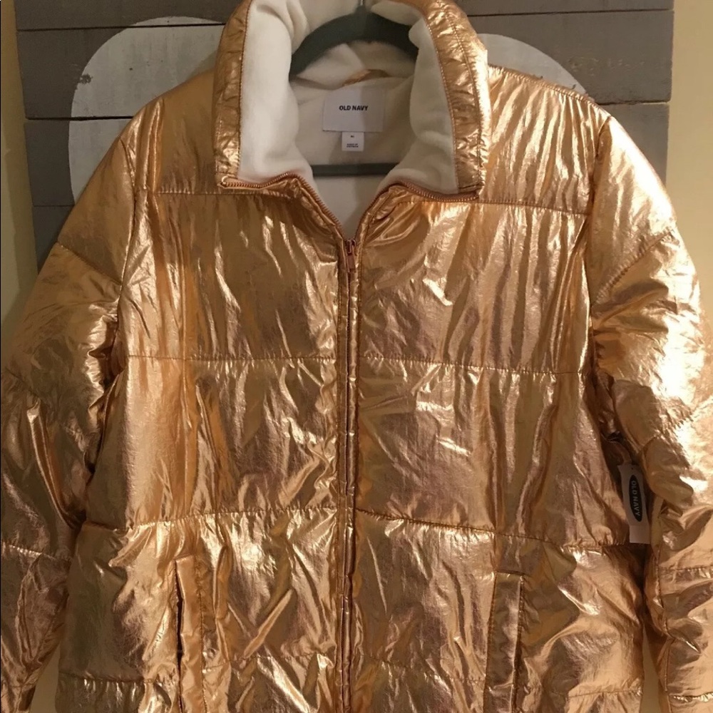 Old Navy Rose Gold puffer jacket. Size XL. NWT